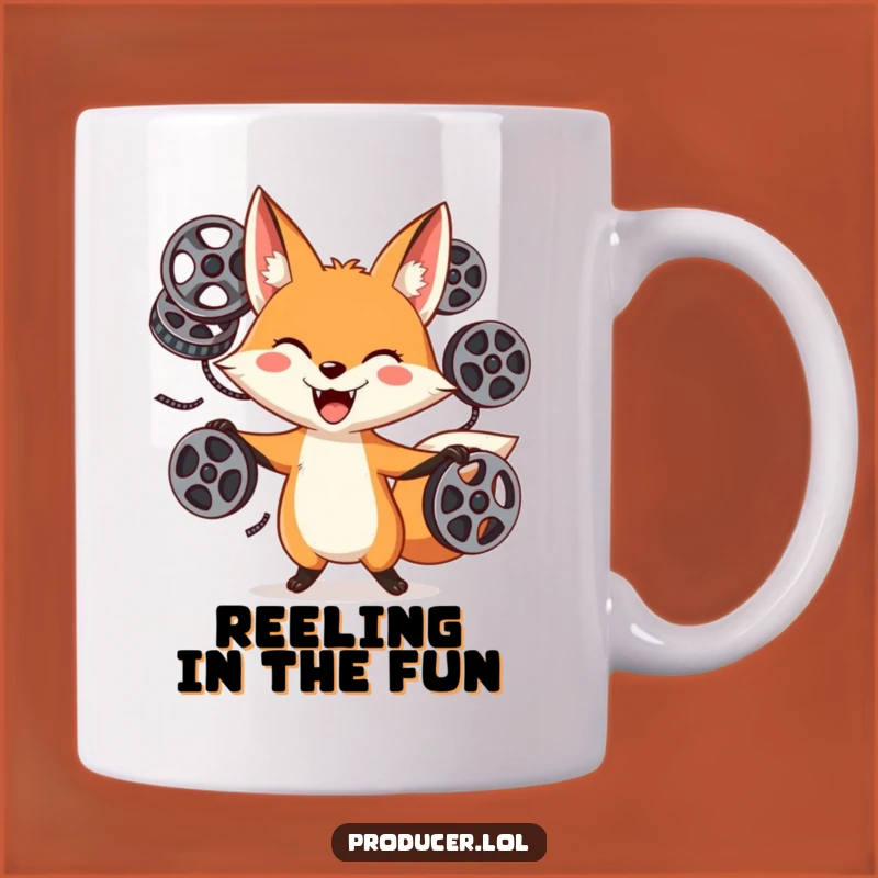 Funny Juggling Fox Mug: Gift the Reel Fun of Cinema
